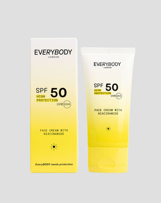 Feuchtigkeitsspendende Gesichtscreme mit hohem SPF 50 und Niacinamid Everybody London