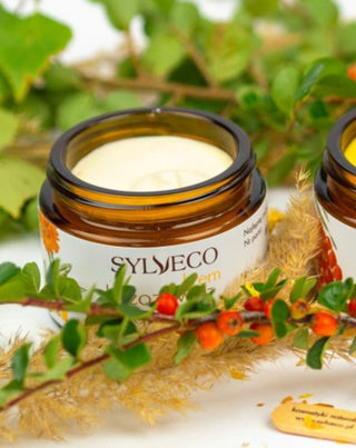 Beruhigende und regenerierende Creme für empfindliche Birken- und Nudehaut mit Sylveco Beulina - 2
