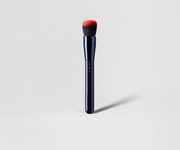 Foundation-Pinsel mit zwei Borstenlängen für Abdeckung Nr. 8 Say Make-up