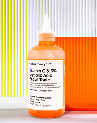 Tonic mit 5% Glykolsäure und Vitamin C bei Hyperpigmentierung SupaVIT-C Tonic Carbon Theory_2