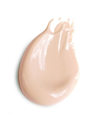 Aufhellung und Verringerung der Sichtbarkeit von dunklen Ringen unter den Augen, helles Paese-Beige
