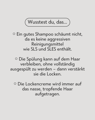 Ein Kosmetikset zur Pflege und zum Stylen von lockigem und welligem Haar Twisty