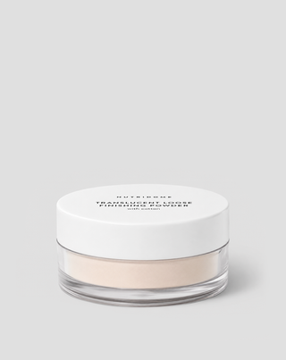Locker, transparenter Puder mit seidigem Finish Nutridome_3 - 4