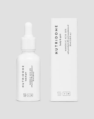 Mandelsäure 30% revitalisierendes Gesichtsserum mit Provitamin B5 und Macadamiaöl Nutridome