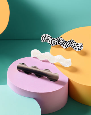 Set gewellte Haarspangen - marmoriert, Perle, schwarz, Twisty 3 Stück