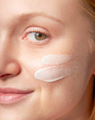 Pflegende Creme für trockene und müde Haut mit grünem Tee und Mel Skin Aloe Vera