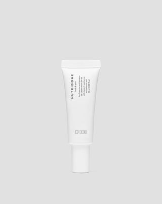 Feuchtigkeitsspendende BB-Gesichtscreme LSF 50 mit Hyaluronsäure und Vitamin C 03 Hellbeige Nutridome