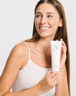Reinigendes und feuchtigkeitsspendendes Gesichtsgel mit Allantoin Nutridome