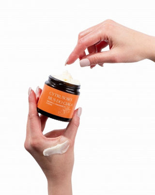 Feuchtigkeitsspendendes und regenerierendes Zitrus-Körper-Mousse für sehr trockene Mglife-Haut - 2