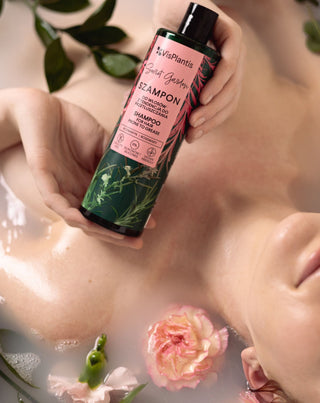 Shampoo für Haare, die dazu neigen, fettig zu sein, mit Vis Plantis Rosmarin-Extrakt - 2