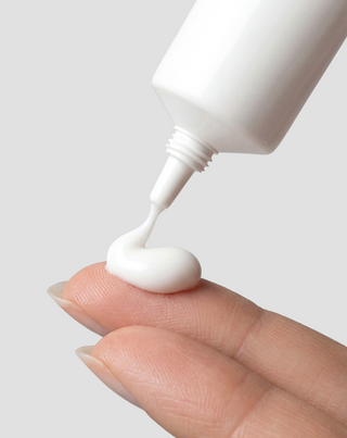leuchtende und feuchtigkeitsspendende make-up basis von nutridome_2